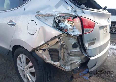 2013 Hyundai Tucson Limited z USA, uszkodzony, nr VIN KM8JUCAC7DU672263